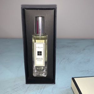 Jo Malone London English Oak and Red Currant